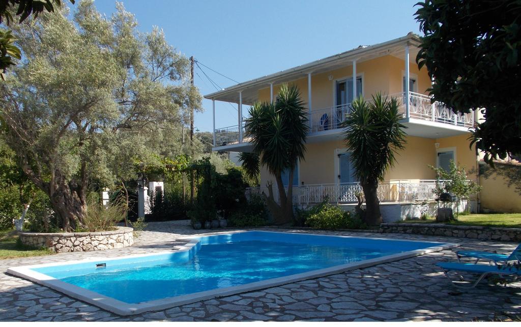 Villa Iris Apolpaina Exterior foto